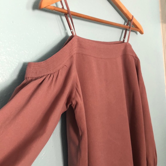 Chocolate Tops - Mauve Off the Shoulder Top